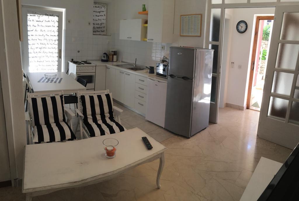 Apartments Villa Karme Брела Экстерьер фото