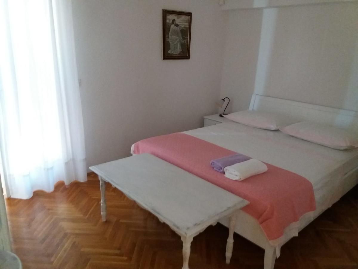 Apartments Villa Karme Брела Экстерьер фото